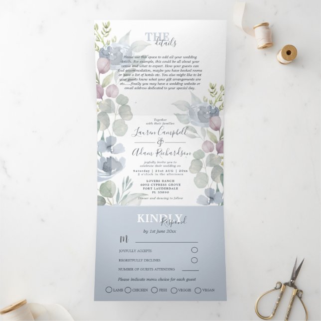 Convite Com Dobra Tripla Casamento Floral de Eucalipto Rústico em Azul Poei (Dentro)