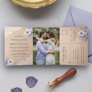 Convite Com Dobra Tripla Casamento Floral Roxo com Renda de Estopa Rústica