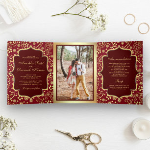 Convite Com Dobra Tripla Casamento Indiano ao estilo Bollywood em Dourado e
