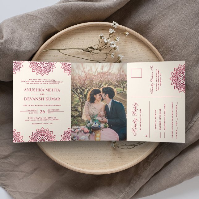 Convite Com Dobra Tripla Casamento Indiano Tradicional Mandala Rosa Elegant (Criador carregado)