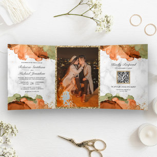Convite Com Dobra Tripla Casamento Moderno com Código QR e Tinta Abstrata e