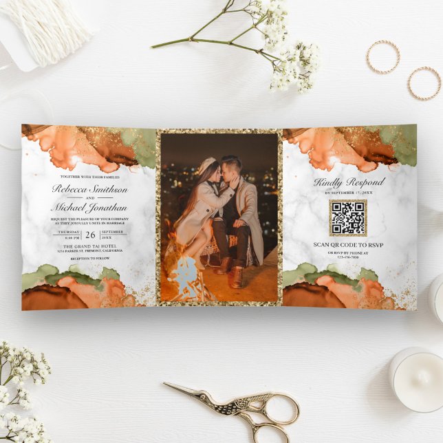Convite Com Dobra Tripla Casamento Moderno com Código QR e Tinta Abstrata e (Criador carregado)