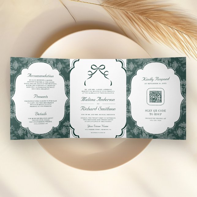 Convite Com Dobra Tripla Código QR de casamento com laço Coquette branco es (Criador carregado)