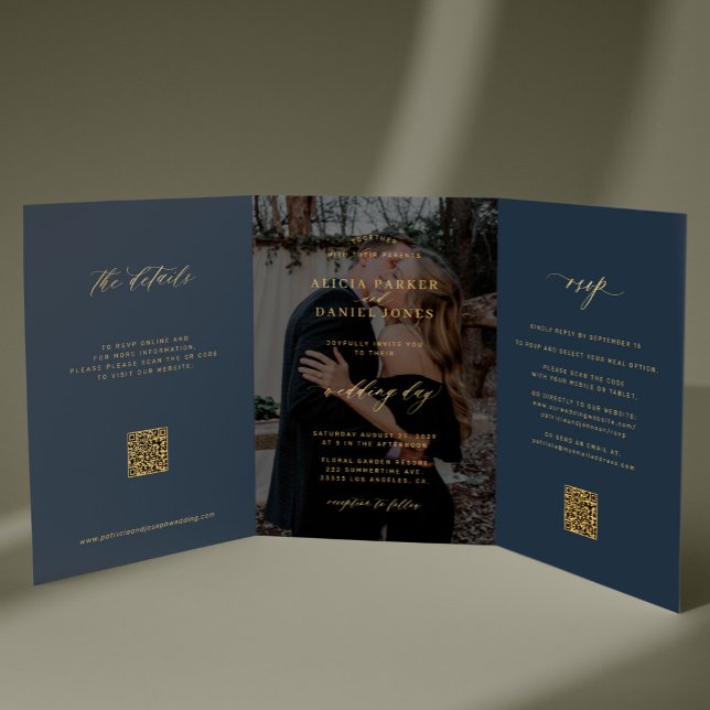 Convite Com Dobra Tripla Código QR de detalhes de RSVP de foto azul marinho (Criador carregado)