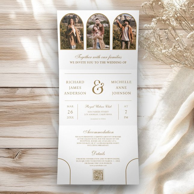 Convite Com Dobra Tripla Código QR de Foto do Arco de Ouro Branco Casamento (Criador carregado)