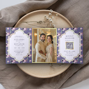 Convite Com Dobra Tripla Código QR de Padrão Floral de Periwinkle para Casa