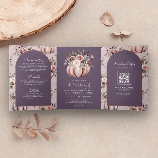 Convite Com Dobra Tripla Código QR Floral de Abóbora Neutra Casamento Roxo  (Criador carregado)