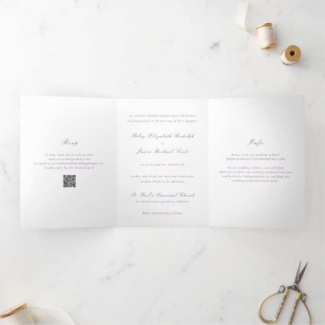 Convite Com Dobra Tripla Código QR Roxo Limpo Casamento Elegante (Dentro)