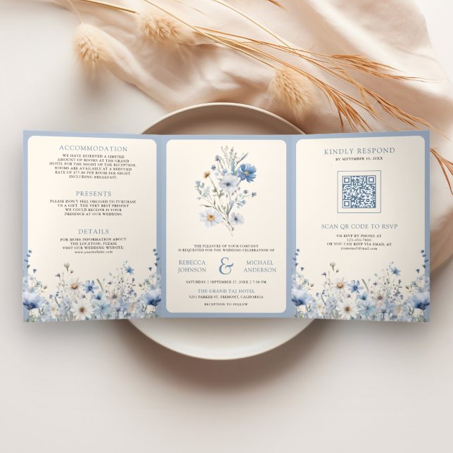 Convite Com Dobra Tripla Dusty Blue Boho Wildflower Photo QR Code Wedding (Criador carregado)