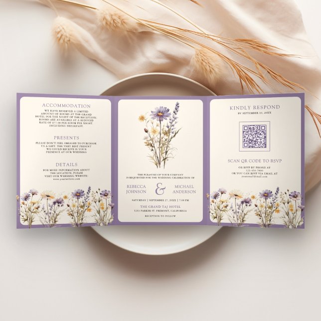 Convite Com Dobra Tripla Dusty Purple Boho Wildflower Photo Código QR Casam (Criador carregado)