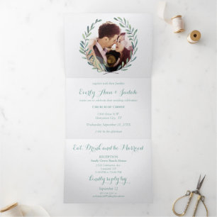 Convite Com Dobra Tripla Elegante Simples Coroa Floral Verde Moderna Casame
