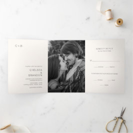 Convite Com Dobra Tripla Fotografia de Casamento Moderna com Monograma Neut