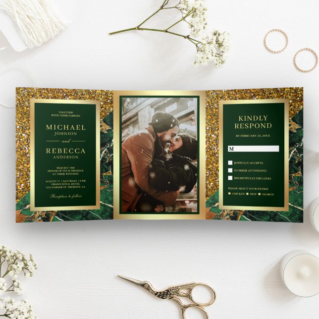 Convite Com Dobra Tripla Fotos de Casamento em Mármore Verde Esmeralda com  (Criador carregado)