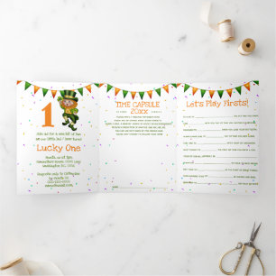 Convite Com Dobra Tripla Léprechaun bonitinho dançando com festa de garotos