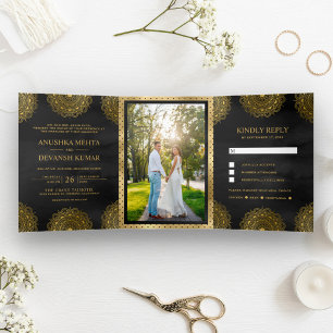 Convite Com Dobra Tripla Mandalá Asiático Preto e Dourado Casamento Indiano