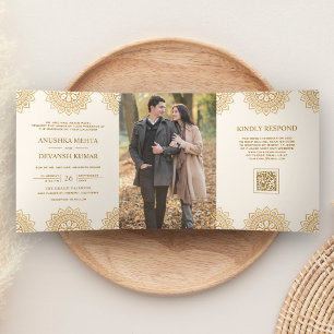 Convite Com Dobra Tripla Mandala Marrom Marfim Código QR Casamento Indiano