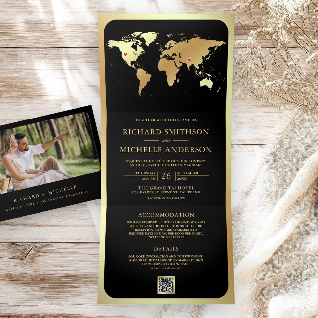 Convite Com Dobra Tripla Mapa Mundial de Ouro Negro Código QR Foto Casament (Criador carregado)