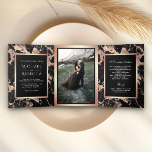 Convite Com Dobra Tripla Mármore Preto Dourado Rosa com Folha de Foto Casam