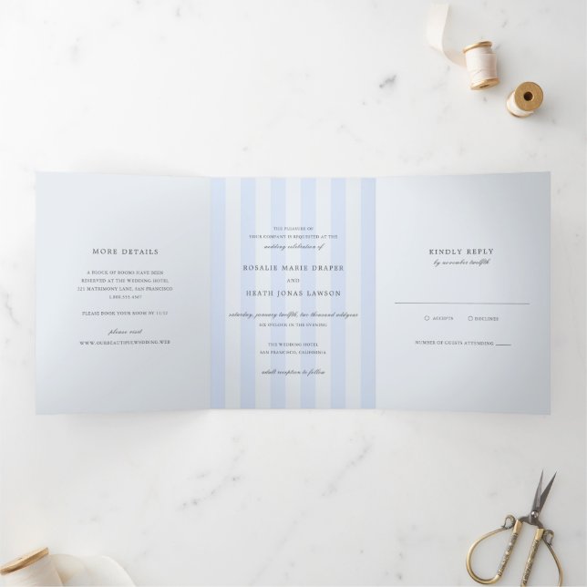 Convite Com Dobra Tripla Modern Blue Stripes Elegant Wedding (Dentro)