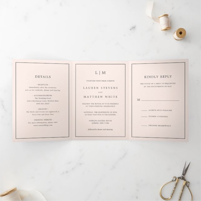 Convite Com Dobra Tripla Monograma Simples Rosa Bege Elegante Casamento (Dentro)