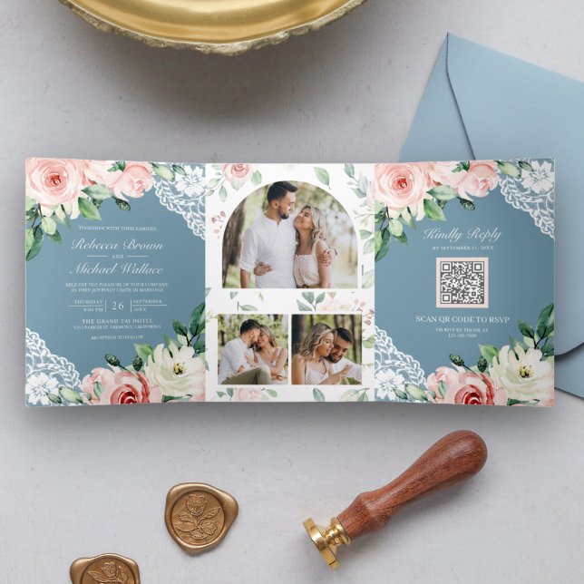 Convite Com Dobra Tripla Pêssego Renda Floral Azul Empoeirado Código QR Cas (Criador carregado)