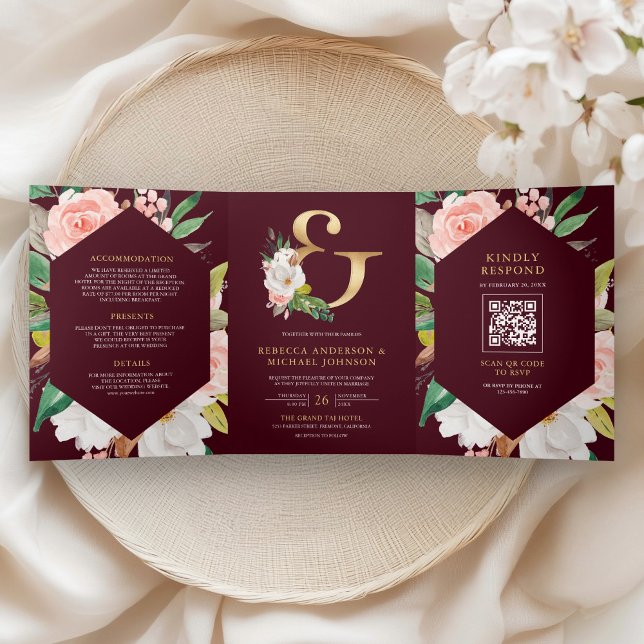 Convite Com Dobra Tripla Pink Floral Ampersand Burgundy QR Code Wedding (Criador carregado)