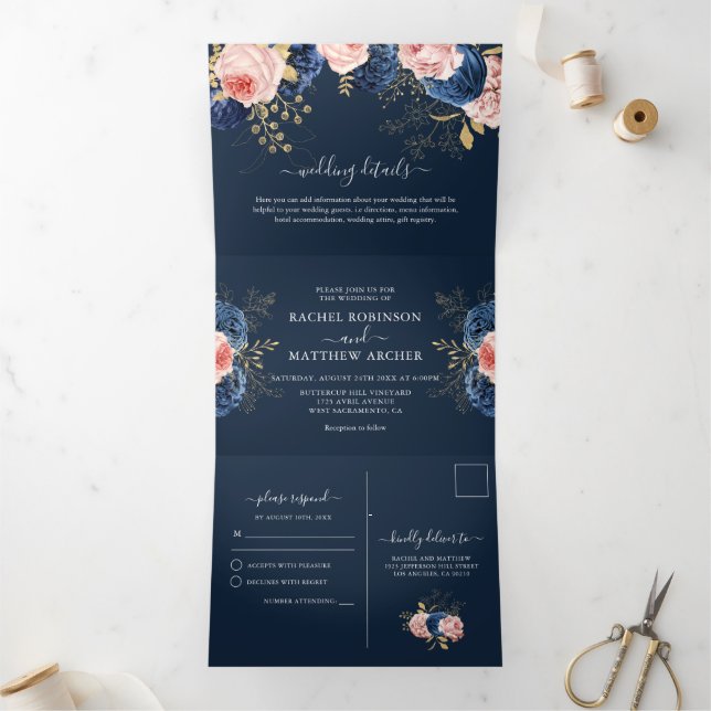 Convite Com Dobra Tripla Rosas Cor-de-rosa e Florais Navy Elegante Casament (Dentro)