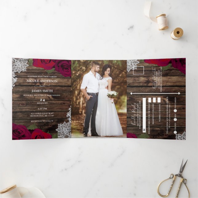 Convite Com Dobra Tripla Rosas Vermelhas e Renda Elegante Casamento Rústico (Dentro)