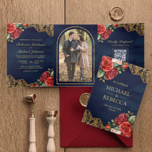 Convite Com Dobra Tripla Rosas Vermelhas Renda Dourada Código QR Foto Casam