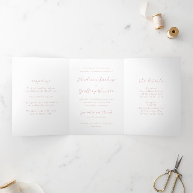 Convite Com Dobra Tripla Script Negrito Rosa Casamento Elegante (Dentro)