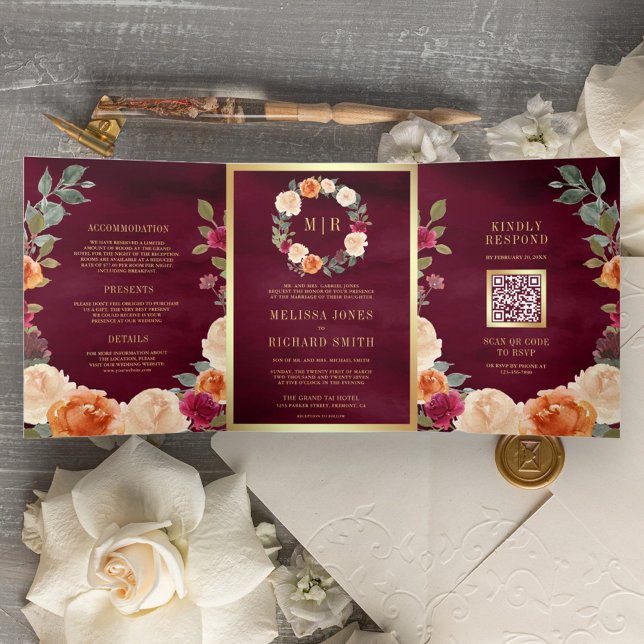 Convite Com Dobra Tripla Terna Floral Wreath QR Code Burgundy Casamento (Criador carregado)