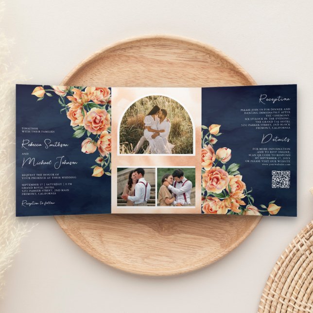 Convite Com Dobra Tripla Terra Rústica Flor de Pêssego Código QR Casamento  (Criador carregado)