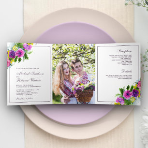 Convite Com Dobra Tripla Vibrante Buquê Floral de Primavera Foto Casamento