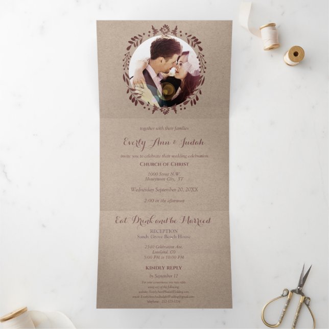 Convite Com Dobra Tripla Vinícola Profundo Trevo Floral de Noiva Casamento  (Dentro)