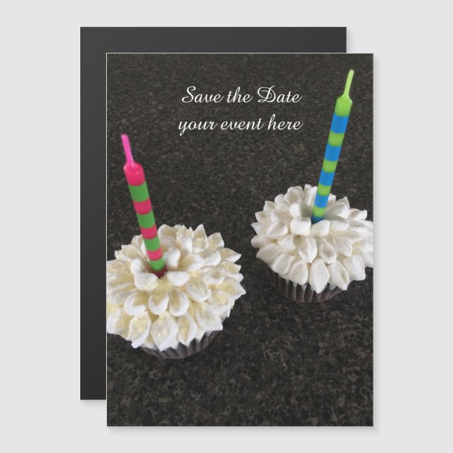 Convite Cupcakes Elegantes com Velas Salve a Data (Frente/Verso)