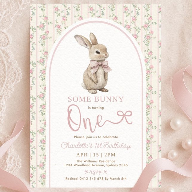 Convite de 1º Aniversário Coquette Pink Bow Bunny (Criador carregado)
