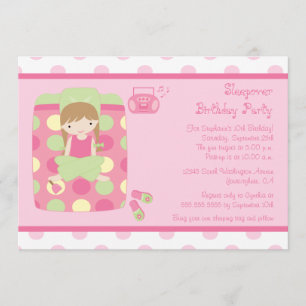 Convite de aniversário bonito do sleepover da