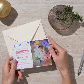 Convite de aniversário bonito e mágico com foto