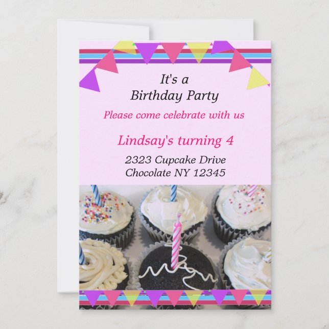 Convite de Aniversário com Cupcakes Elegantes (Frente)
