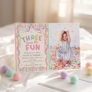 Convite de Aniversário da Menina Três Vezes o Fun
