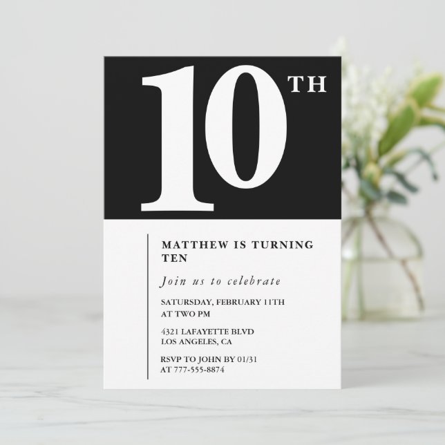 Convite de aniversário de 10 anos Preto e Branco C (Em pé/Frente)