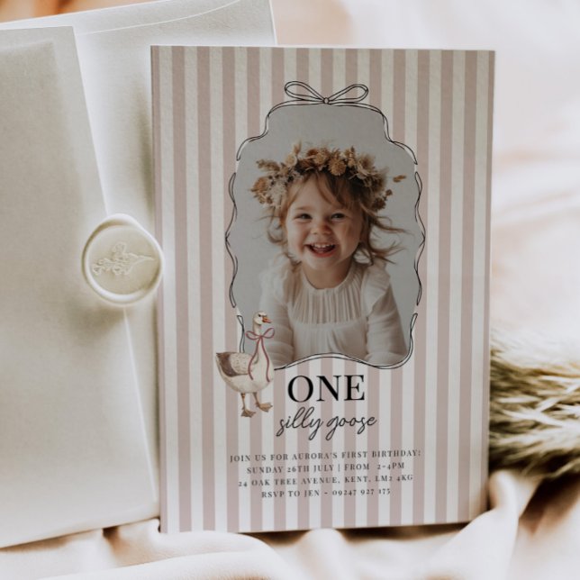 Convite de Aniversário de 1 Ano Pink One Silly Goo (Zazzle Pink One Silly Goose 1st Birthday Invitation
)