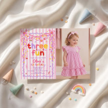Convite de Aniversário de 3 Anos da Menina Três Ve