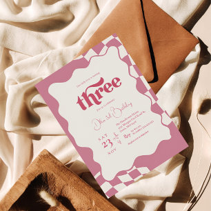 Convite de Aniversário de 3 Anos Rosa Xadrez Retro