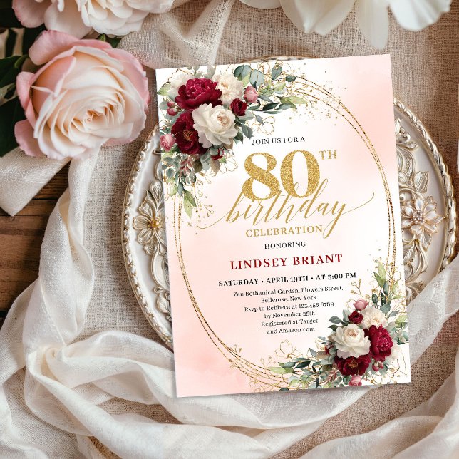 Convite de Aniversário de 80 Anos Burgundy Blush F (Burgundy Blush Floral Chic 80th Birthday Invitation)