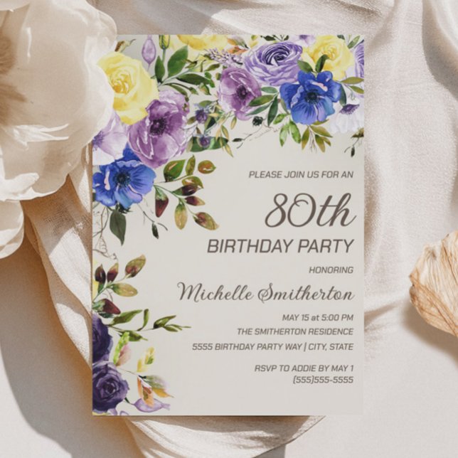 Convite de Aniversário de 80 Anos Floral Aguarela  (Purple and yellow watercolor floral 80th birthday party invitation)