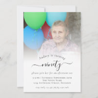 Convite de aniversário de 90 de Script de Fotograf