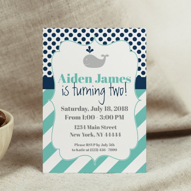 Convite de aniversário de baleia azul (Criador carregado)