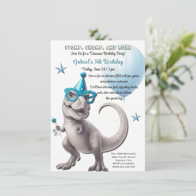 Convite de Aniversário de Dinossauro T-Rex Feroz (Em pé/Frente)