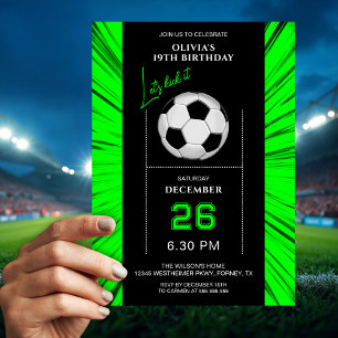Convite de Aniversário de Futebol Verde Moderno e
